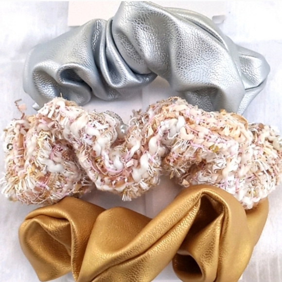 Enchante 3Pk Scrunchies - Picture 3 of 3